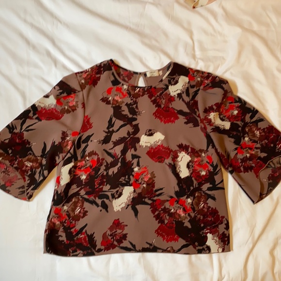 Aritzia Tops - ARITZIA | Babaton Fraser Blouse | XS